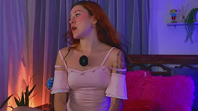 Ginger-Foxy Live Chatrum