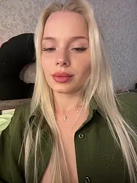 SIMBA_BOS Chat XXX in diretta