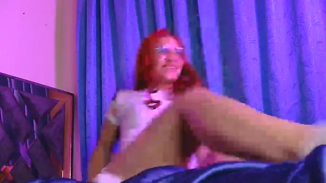 tinny_emiily 라이브 XXX 채팅