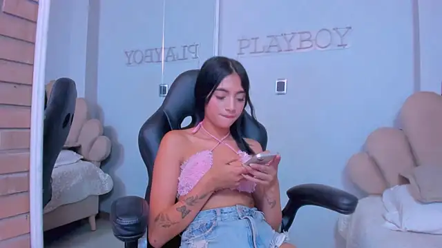 Chat XXX en directo de KattyLilli
