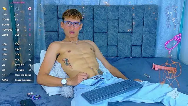 NicolasTorrez Show Webcam