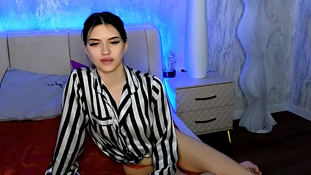 Chat +18 de Holly_Beck ao vivo