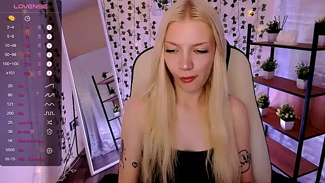 AnyaTaylor_のライブXXXチャット