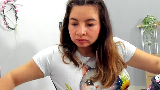Chatroom XXX en direct de __Emma__11__Lecat_