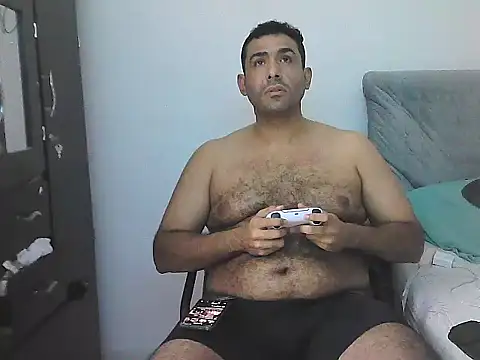IronSideBear's Live XXX Chat