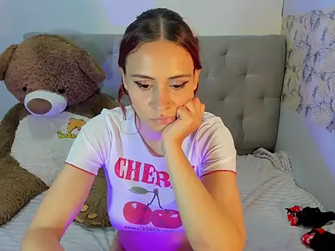 GiannaGoddes' Live XXX Chat