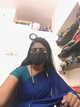 Pokazy przed kamerką – Tamil_Yalini12