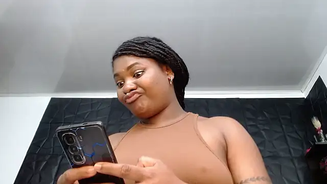 Chatroom XXX en direct de Hanna_Fox_69