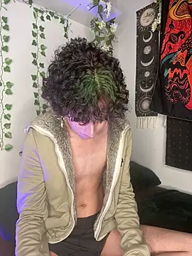 Show modela noynxz na web-kameri