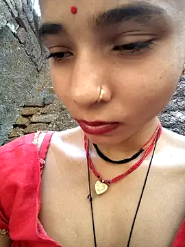R_Roshni Chat XXX in diretta