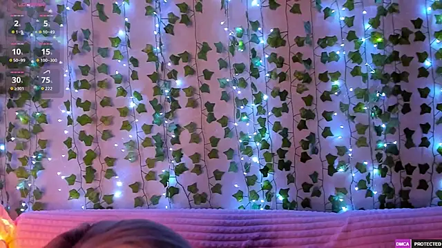 _CloudNine_'s Live XXX Chat