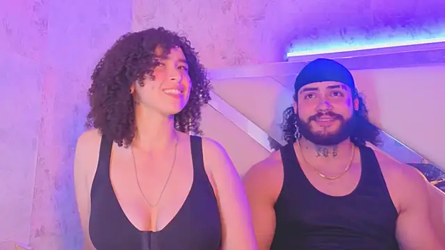 Chat +18 de Benny_and_Mark ao vivo
