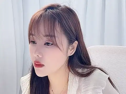 Qingqing19 Live XXX-Chat