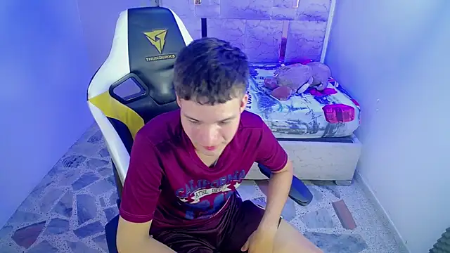 Онлайн чат XXX El_rubioo_