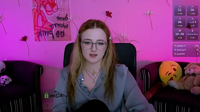 Show modela luna_berryy na web-kameri