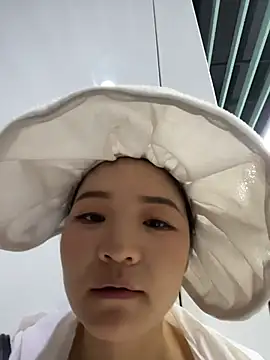 xiaochengzi505 网络视讯表演