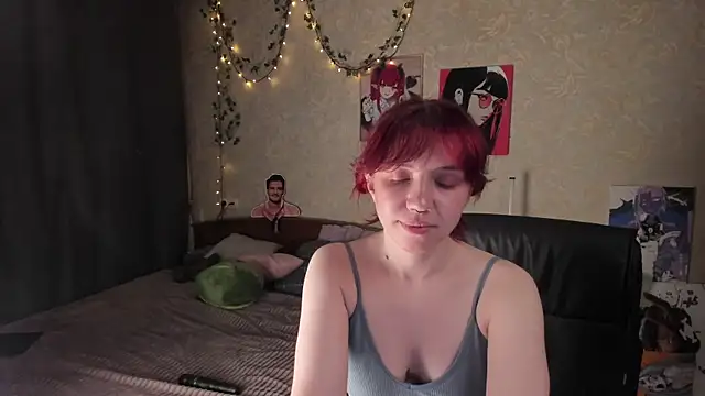 Love_is_Lola Live XXX-chat