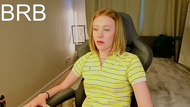 EvaHamilton's Live XXX Chat