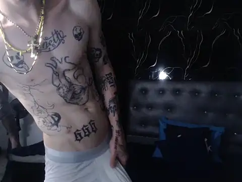 Chat +18 de Ryan_Owenss ao vivo