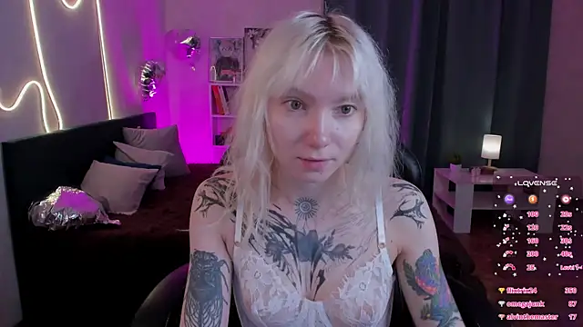 Chat +18 de tattoo_art_baby ao vivo