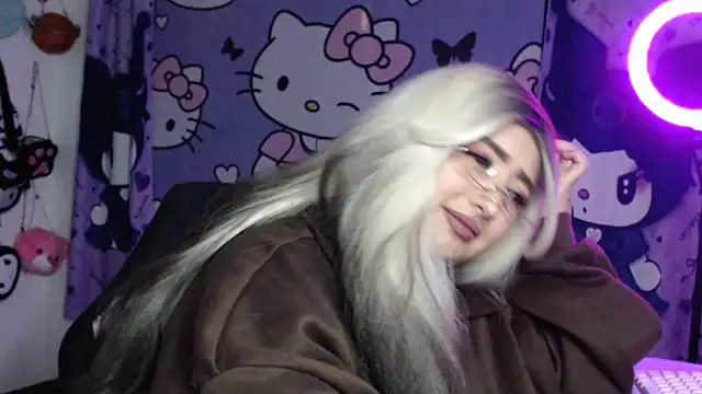 lussyevans24 Live XXX-Chat