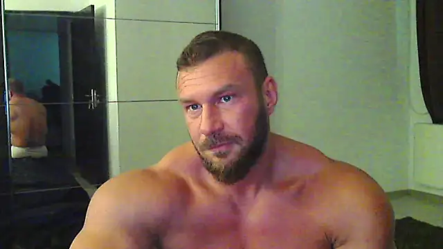 muscularkevin Webcam show