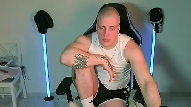 Bigbaaldn Live XXX chat