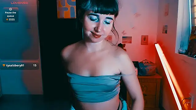 Chat +18 de Cosmo_Riri ao vivo