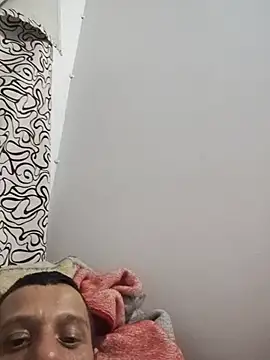 Show modela jontitan na web-kameri