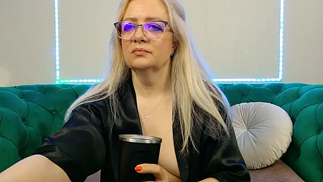 IvanaCharm Webcam-Show
