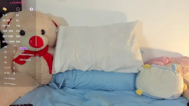 Pokazy przed kamerką – cute_dani01