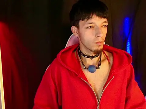dark_men1 Show in webcam