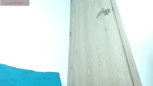 avaleri_cherryのライブXXXチャット