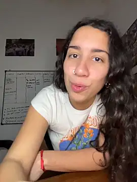 Souphicherry Chat XXX in diretta