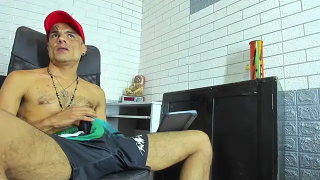 GeorgeZarrate webcam show