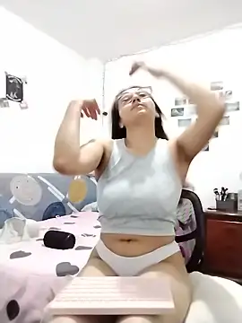 bellastorme04 Live XXX-Chat