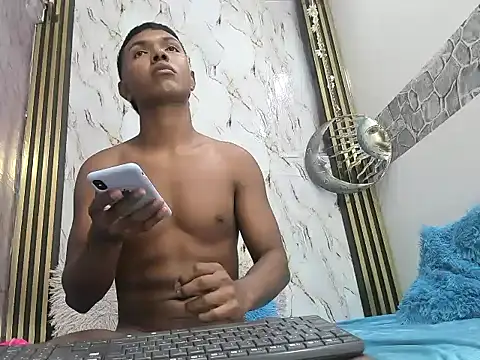 Show modela lonjitas_twink_hot na web-kameri