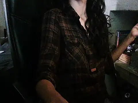 exude_diya Webcamshow