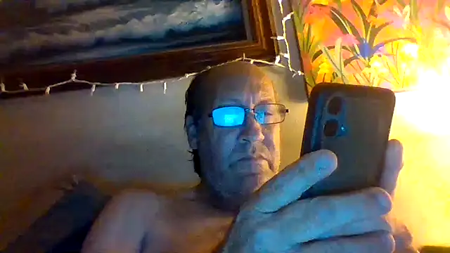 hornyrich69's Webcam Show