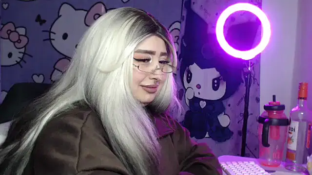lussyevans24's Live XXX Chat
