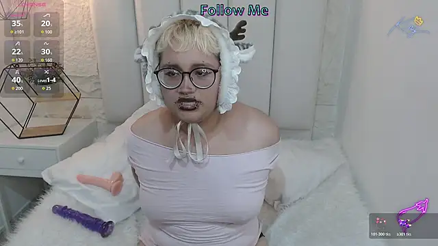 Echypyon_ live XXX chat