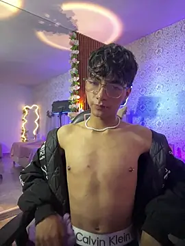 osamu_tay Webcam-Show