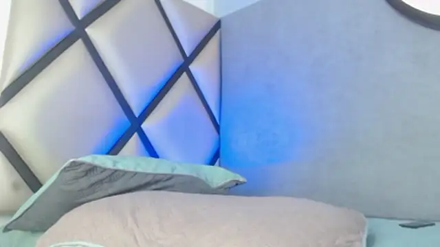 venus-03's Webcam Show