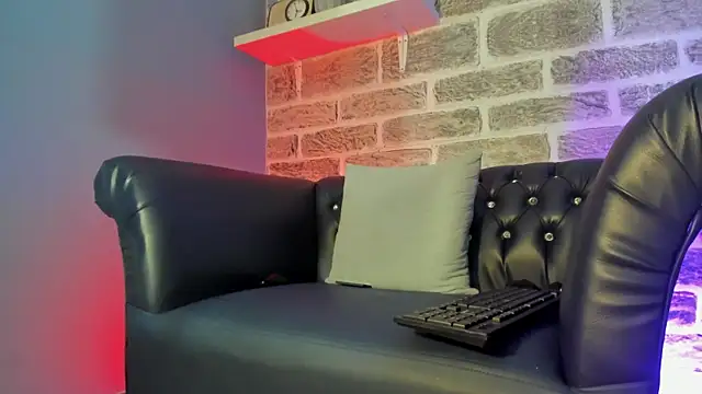 kevinn_bluee – webcam-show