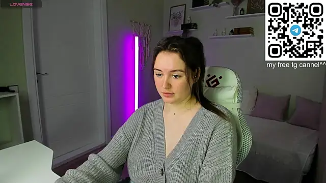 Laura_CollinsS' Live XXX Chat