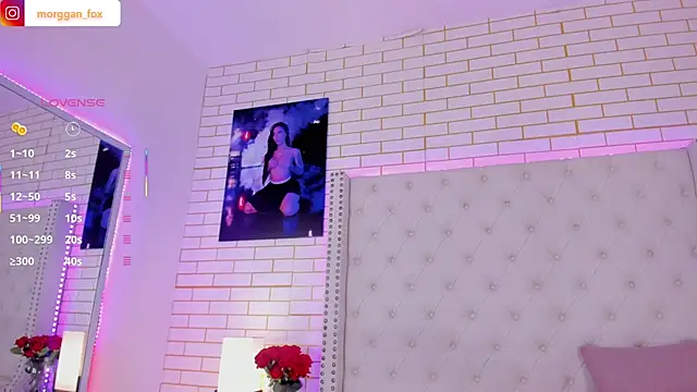 Morggan_Fox_'s Live XXX Chat