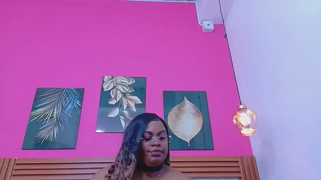 دردشة matureahomegirl الجنسية المباشرة