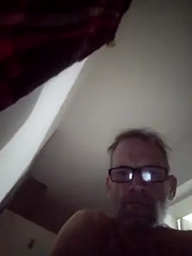 CulturedBus909 – webcam-show