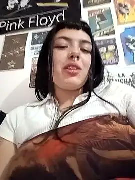magic_zantana Adlı Modelin Canlı XXX Sohbeti