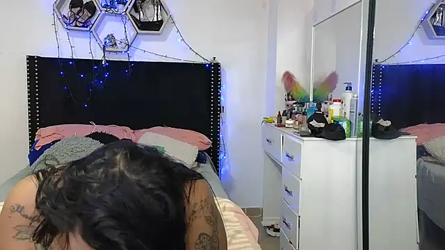 charlotte_077のライブXXXチャット